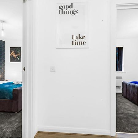 Ebra Stays - Luxury 2 Bedroom Apartment - Birmingham Bagian luar foto