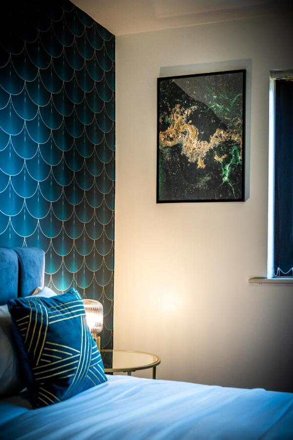 Ebra Stays - Luxury 2 Bedroom Apartment - Birmingham Bagian luar foto