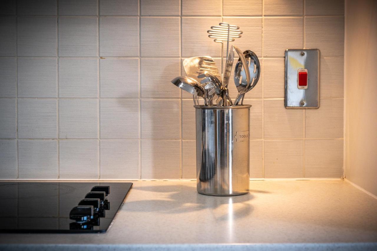 Ebra Stays - Luxury 2 Bedroom Apartment - Birmingham Bagian luar foto